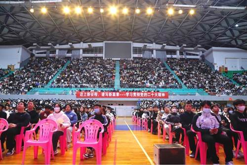 http://www.hieu.edu.cn/__local/3/08/F9/DBD4877138362CB85E3082323FC_6F5AA2D0_DD4F6.jpg